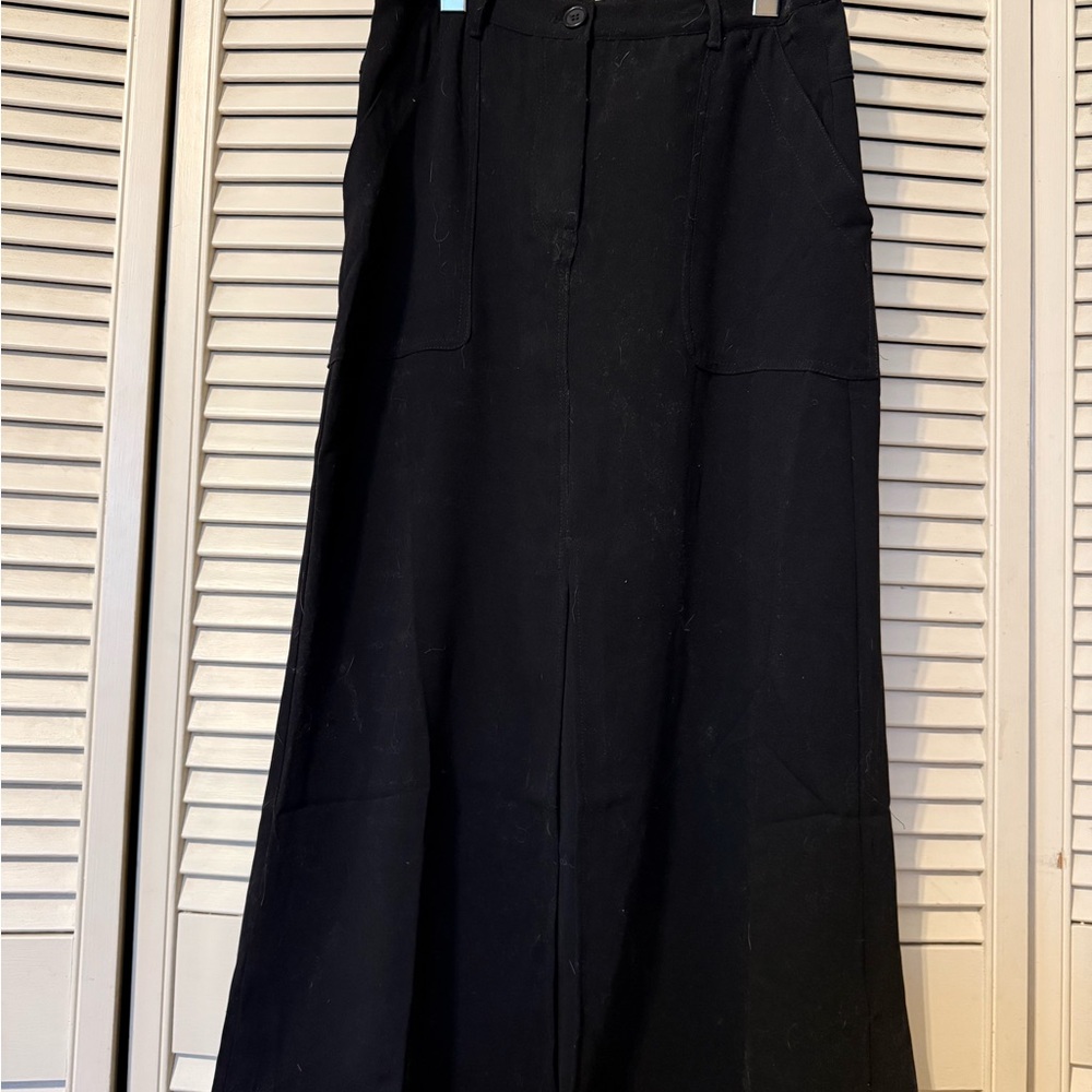 Max Studio Black Skirt